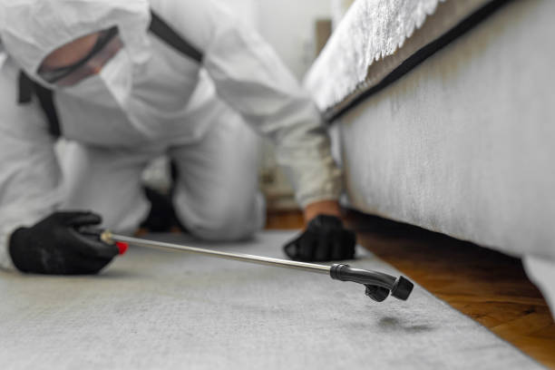 Professional Mosquito Control technician working in Navy Yard City, WA